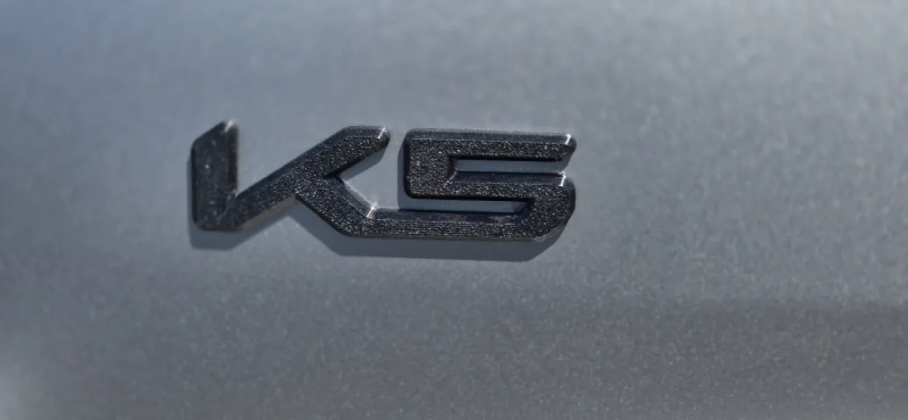 2025 KIA K4 black overlays