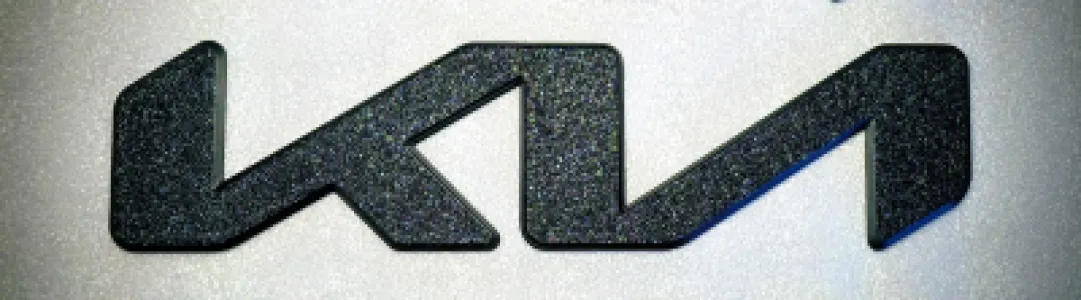 2023-2026 KIA TELLURIDE FRONT LOGO
