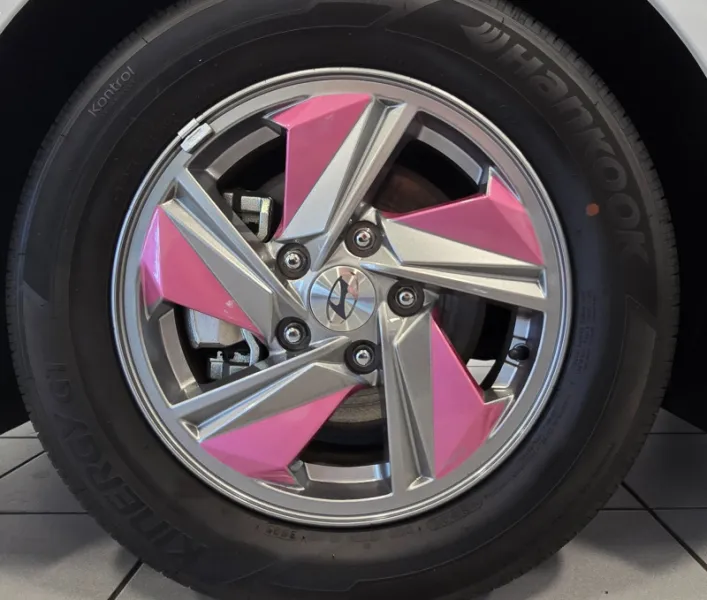 2024, 25, 26 Hyundai Elantra 15"