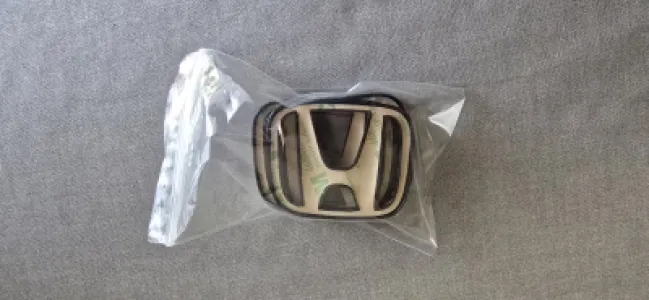 2001-2026 Honda "H" center cap Any model. 3D overlay