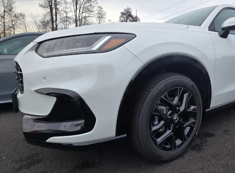 2026-27 Honda HR-V 19" V6