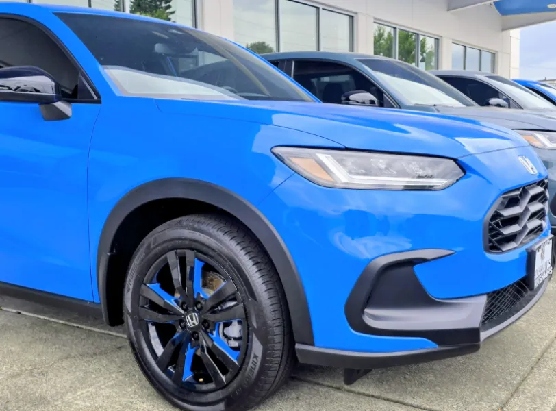 2026, 27 Honda HR-V  18" V5