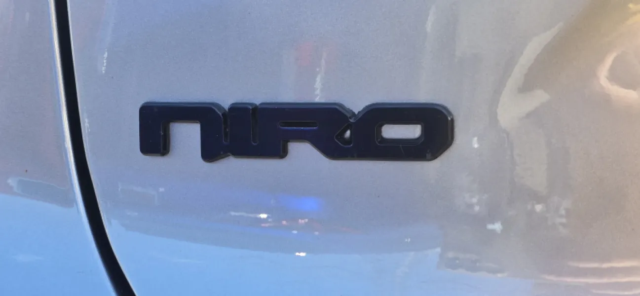 2023, 24, 25, 26, KIA Niro 3D Black overlays BO-KiNiV1