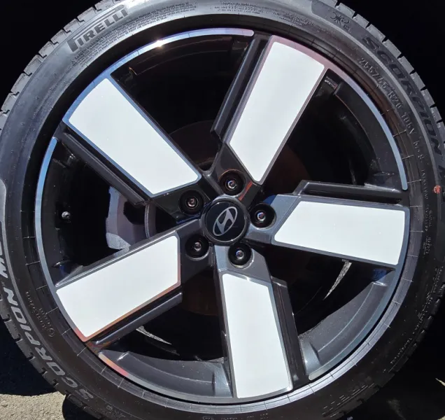 2020-26 Hyundai Santa Fe 20" HySaV14