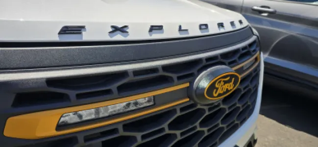 2019-26 Ford Explorer black & Gold front and rear oval