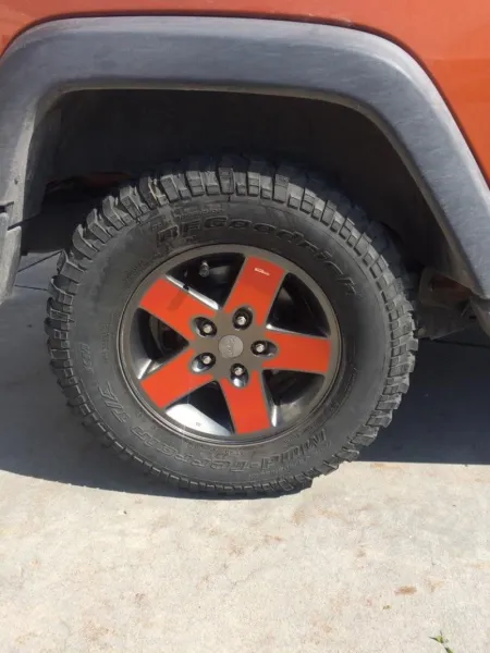 2007-18 Wrangler 17" rim decal JeWrV1