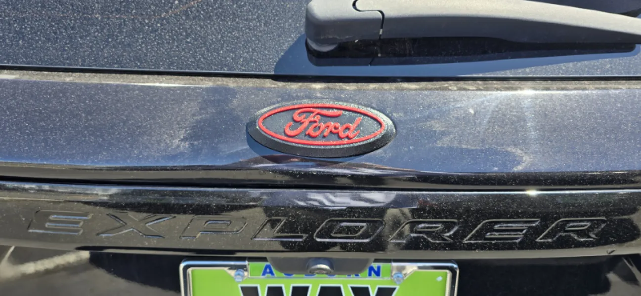 2019-26 Ford Explorer black & red front and rear oval