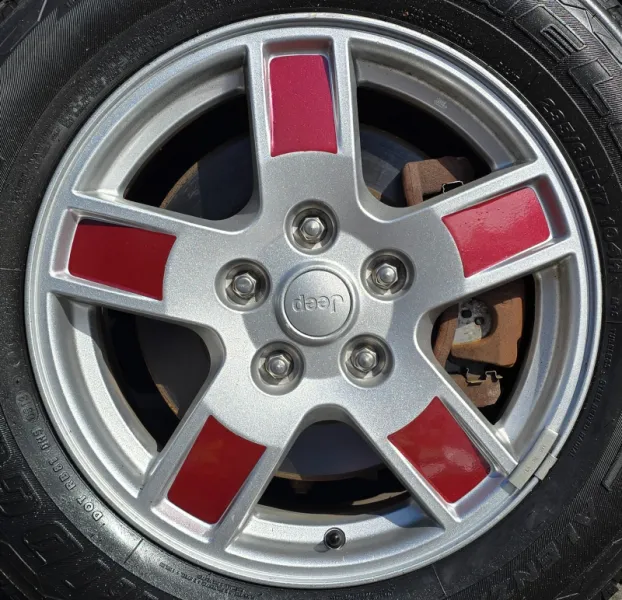 2005-07 Grand Cherokee 17" JeGrV4