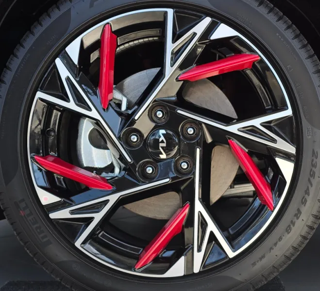 2024-26 K5 18" rim decals   KiK5V3