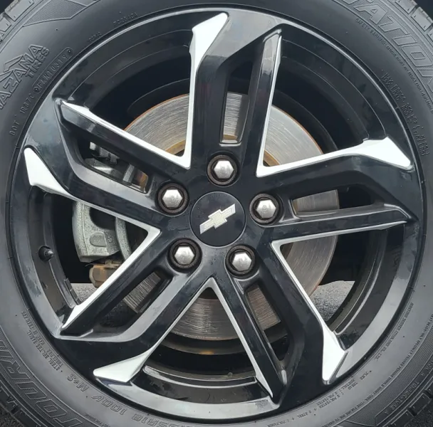   2016-17 Chevrolet Equinox 18" wheel design ChEqV10