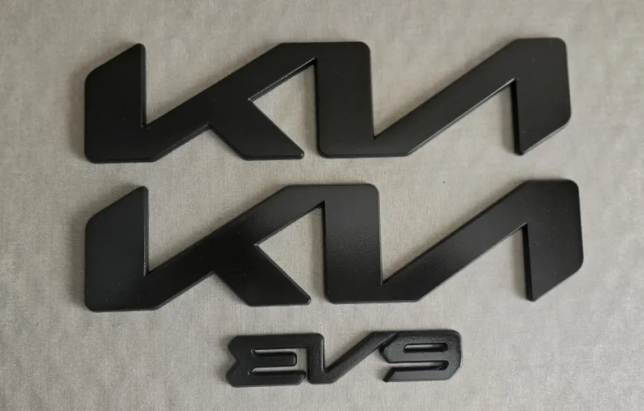 2023-27 KIA Ev9 3D black overlays Logo smooth gloss black